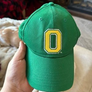 U of O ball cap